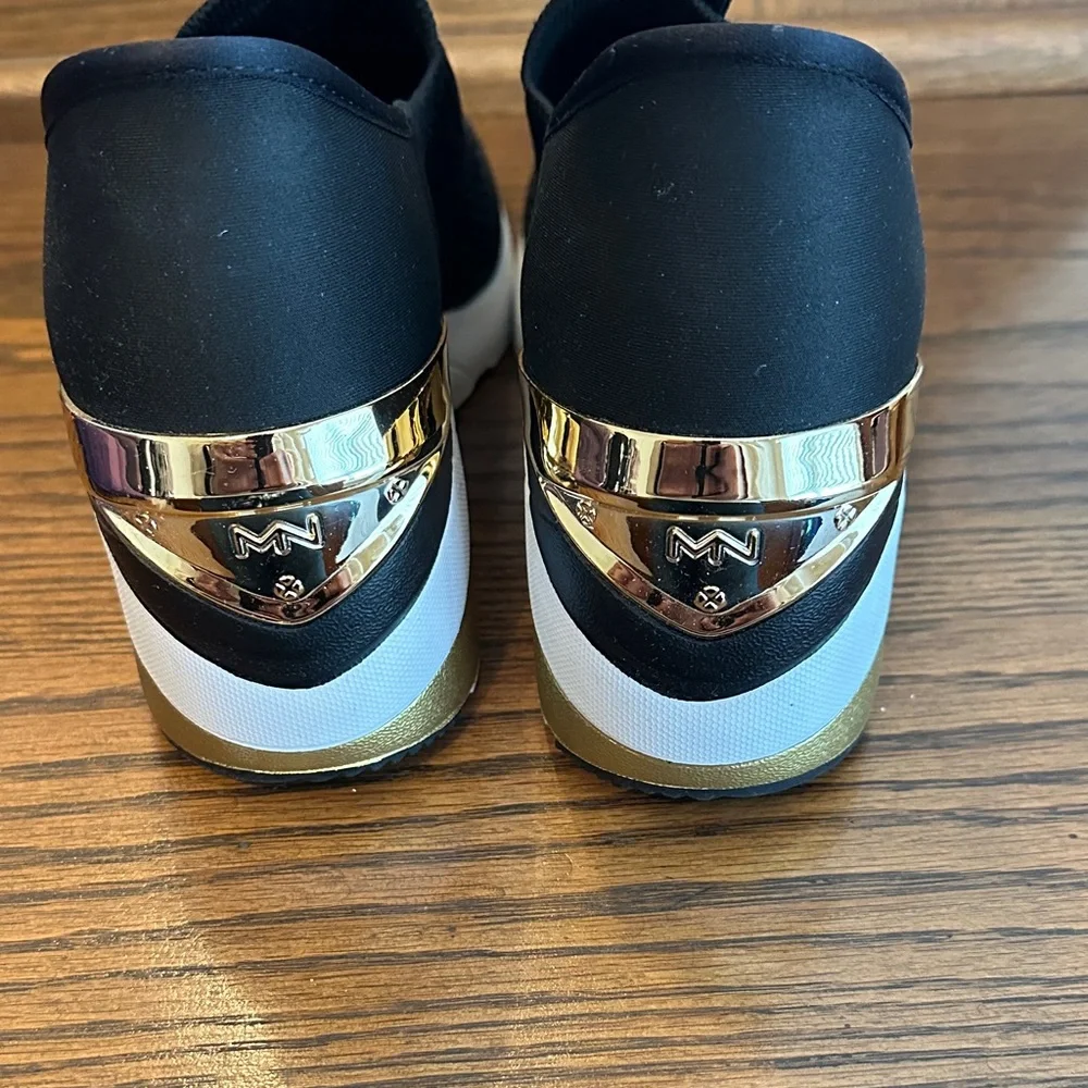 Mark Nason Sketchers 
Black Slip-On Women's Sneakers
6.5 - Picture 5 of 6